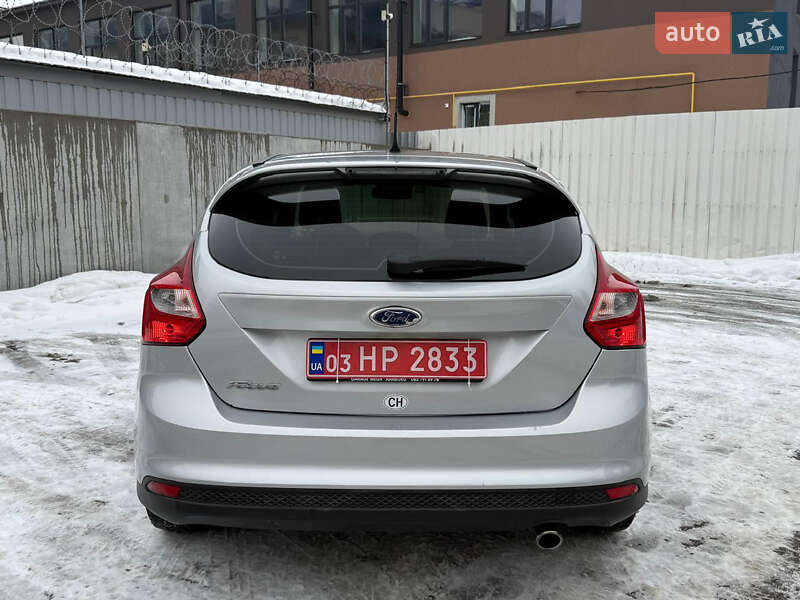Хэтчбек Ford Focus 2011 в Луцке