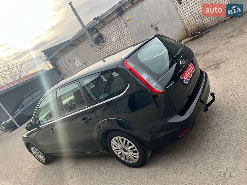 Універсал Ford Focus 2010 в Дніпрі фото 4 Універсал Ford Focus 2010 в Дніпрі