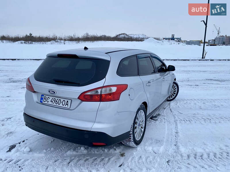 Универсал Ford Focus 2011 в Ровно