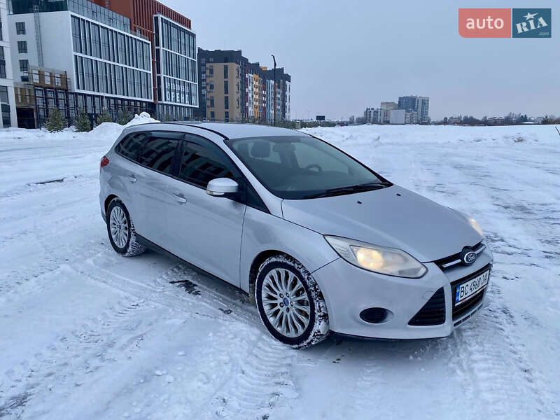 Универсал Ford Focus 2011 в Ровно