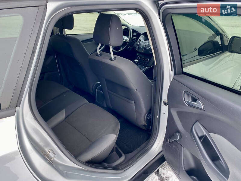 Универсал Ford Focus 2011 в Ровно