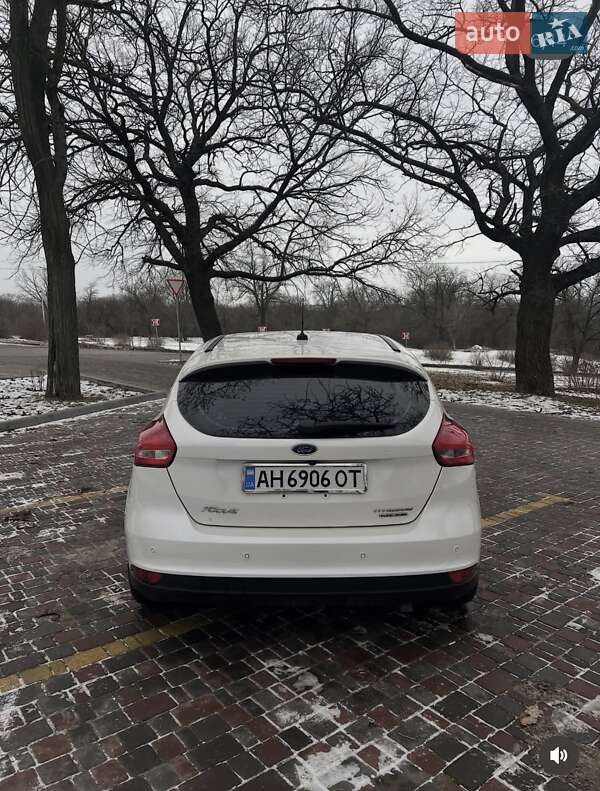 Хэтчбек Ford Focus 2015 в Кропивницком