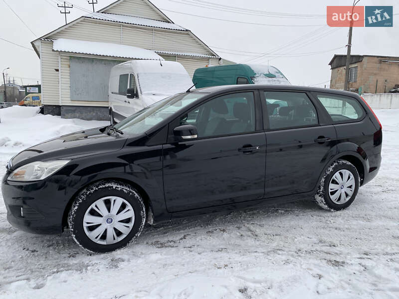 Универсал Ford Focus 2010 в Ровно