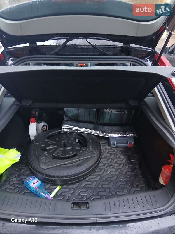 Хетчбек Ford Focus 2011 в Тернополі фото 9 Хетчбек Ford Focus 2011 в Тернополі