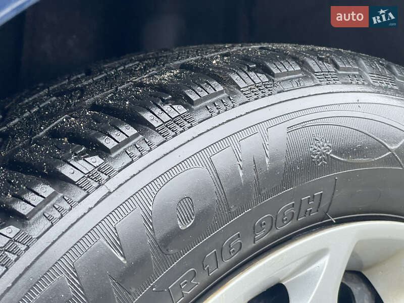 Хэтчбек Ford Focus 2008 в Мукачево