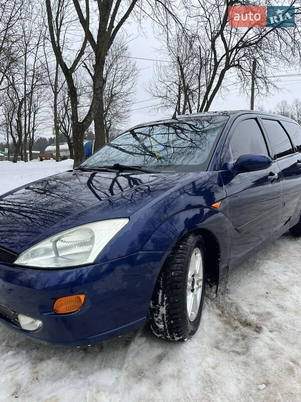 Универсал Ford Focus 1999 в Новояворовске