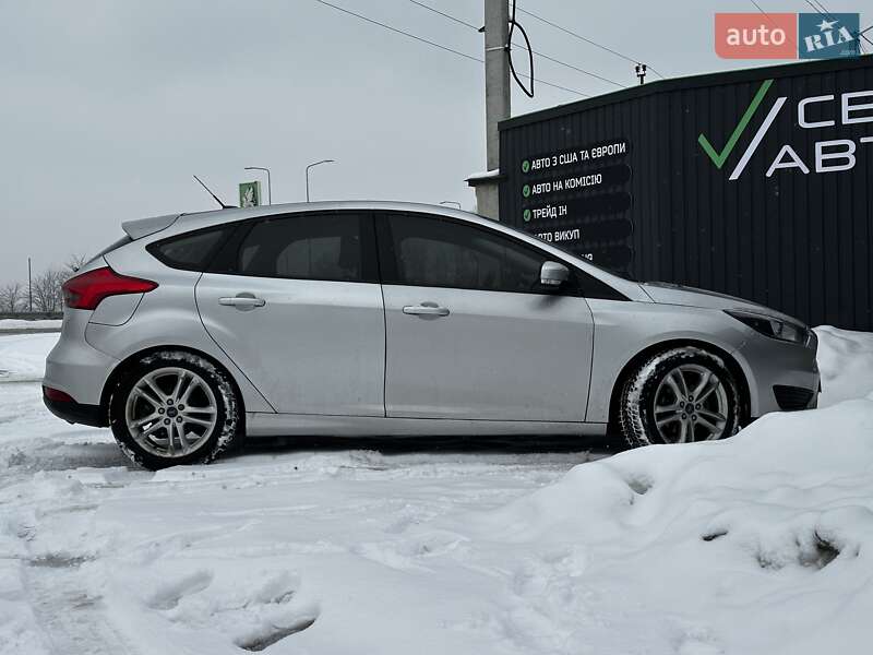 Хетчбек Ford Focus 2015 в Львові