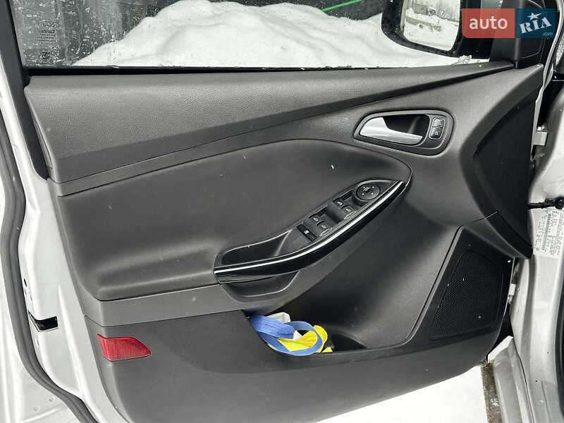 Хетчбек Ford Focus 2015 в Львові