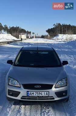 Хетчбек Ford Focus 2006 в Житомирі