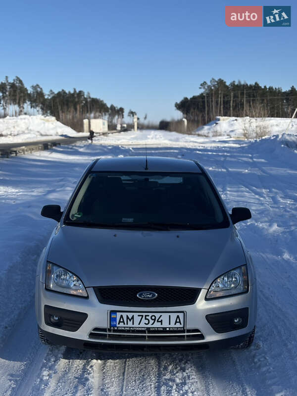 Хетчбек Ford Focus 2006 в Житомирі
