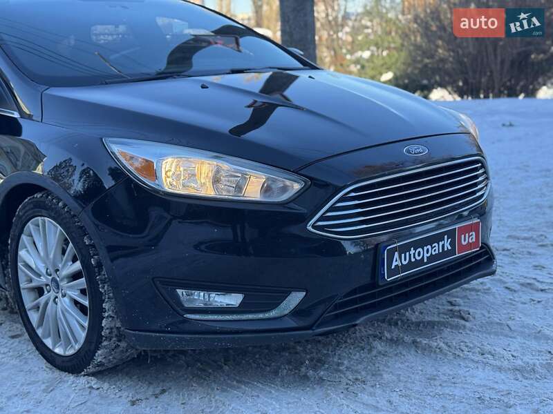 Хэтчбек Ford Focus 2017 в Киеве