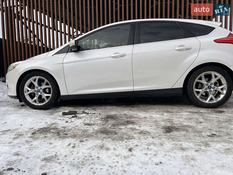 Хетчбек Ford Focus 2012 в Черкасах