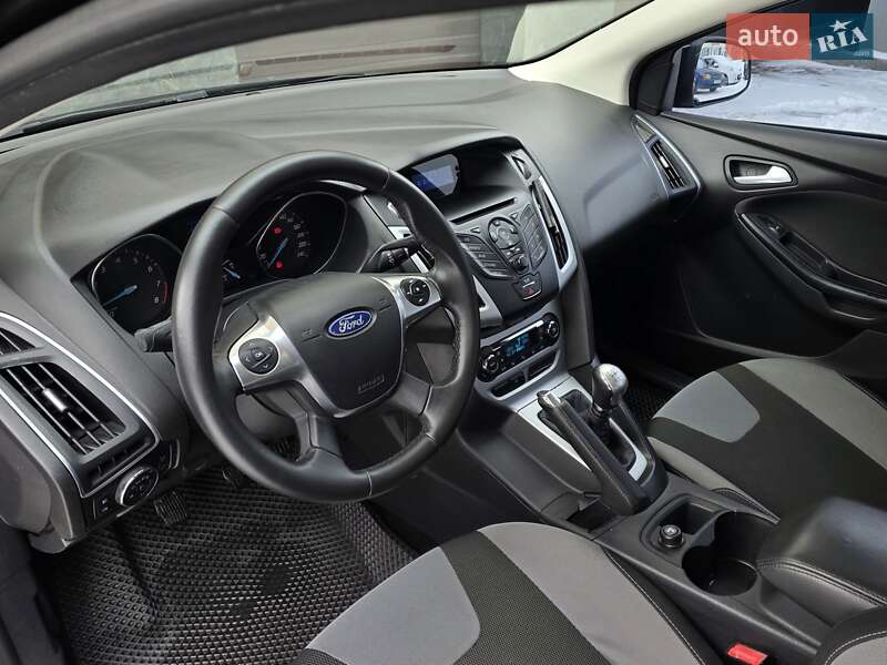 Седан Ford Focus 2011 в Тернополе