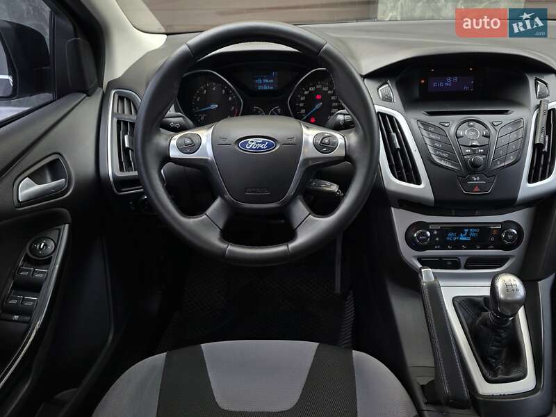 Седан Ford Focus 2011 в Тернополе