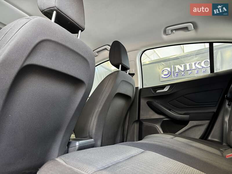Хетчбек Ford Focus 2020 в Києві фото 34 Хетчбек Ford Focus 2020 в Києві