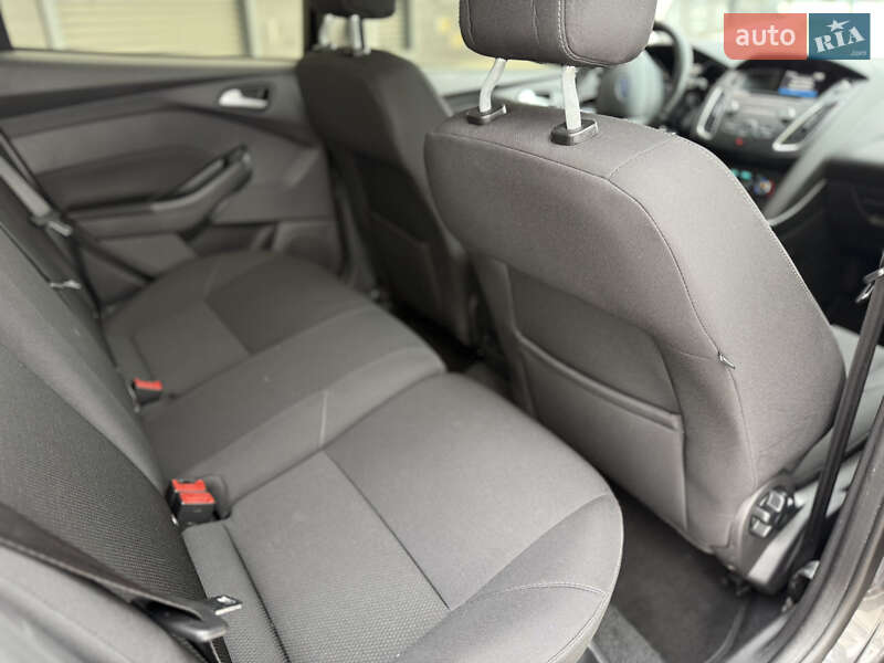 Универсал Ford Focus 2017 в Киеве фото 15 Универсал Ford Focus 2017 в Киеве