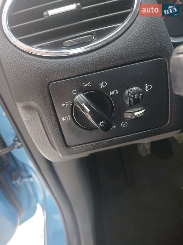 Хэтчбек Ford Focus 2009 в Львове