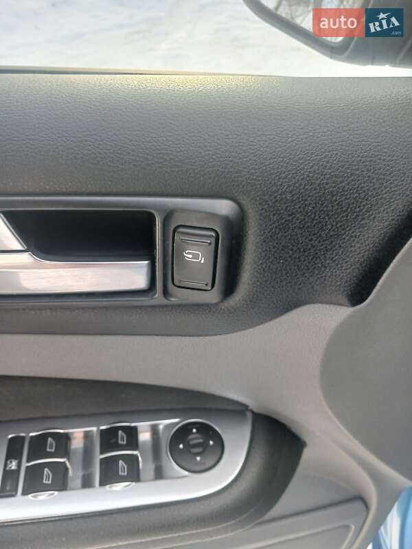 Хэтчбек Ford Focus 2009 в Львове