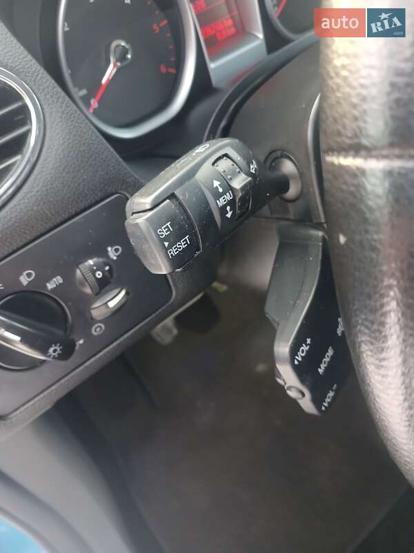 Хэтчбек Ford Focus 2009 в Львове