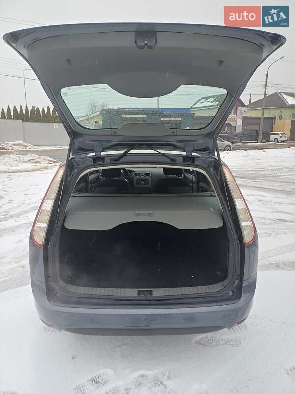 Универсал Ford Focus 2010 в Калуше