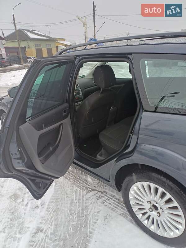 Универсал Ford Focus 2010 в Калуше