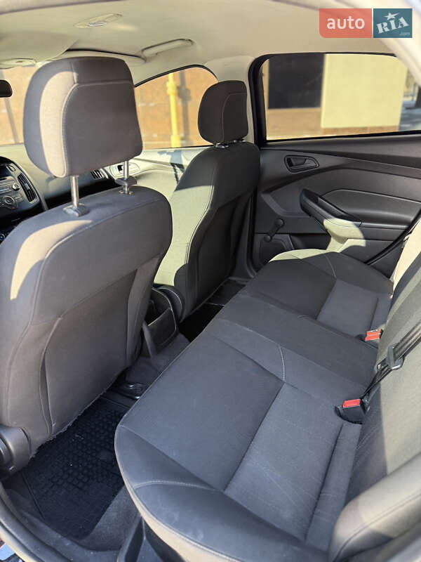 Седан Ford Focus 2017 в Дніпрі фото 11 Седан Ford Focus 2017 в Дніпрі