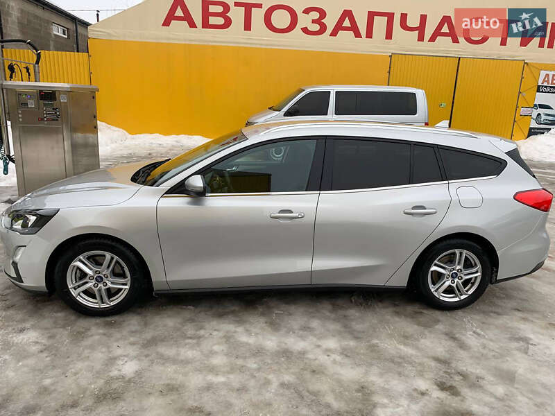 Универсал Ford Focus 2020 в Новояворовске