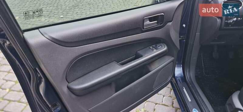 Универсал Ford Focus 2006 в Львове фото 11 Универсал Ford Focus 2006 в Львове