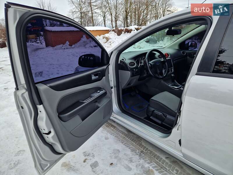 Хэтчбек Ford Focus 2010 в Тернополе фото 22 Хэтчбек Ford Focus 2010 в Тернополе