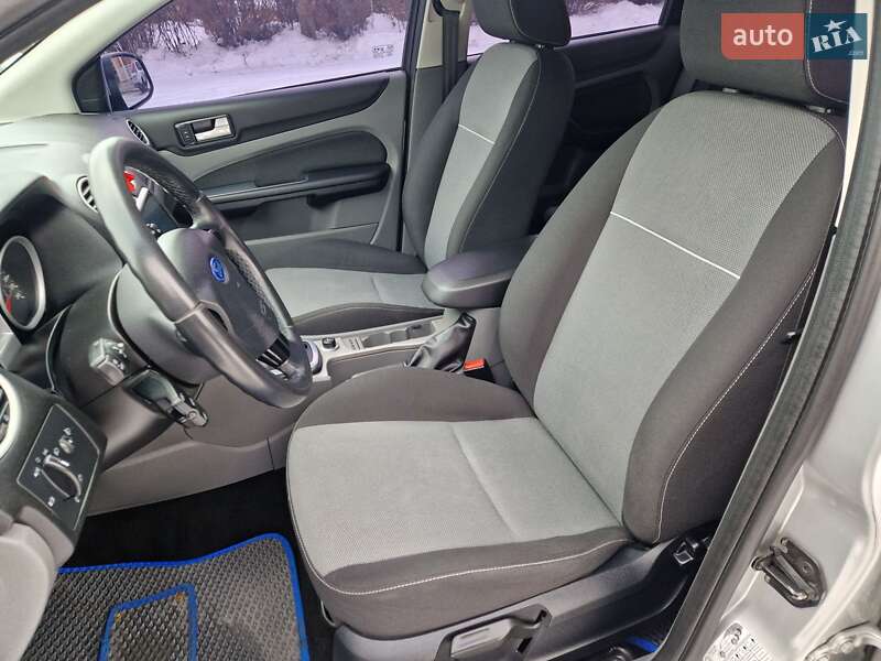 Хэтчбек Ford Focus 2010 в Тернополе фото 24 Хэтчбек Ford Focus 2010 в Тернополе