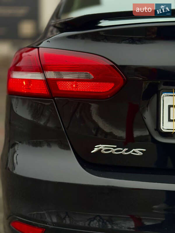 Седан Ford Focus 2015 в Днепре фото 7 Седан Ford Focus 2015 в Днепре