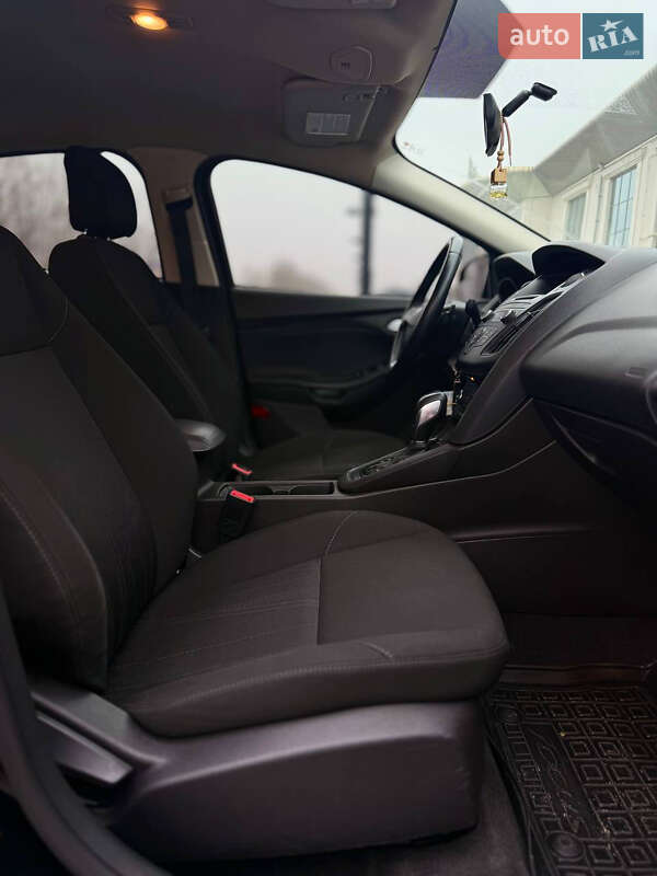 Седан Ford Focus 2015 в Днепре фото 31 Седан Ford Focus 2015 в Днепре
