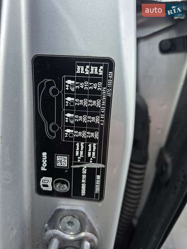 Универсал Ford Focus 2019 в Львове фото 74 Универсал Ford Focus 2019 в Львове