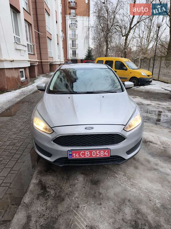 Хэтчбек Ford Focus 2017 в Ивано-Франковске