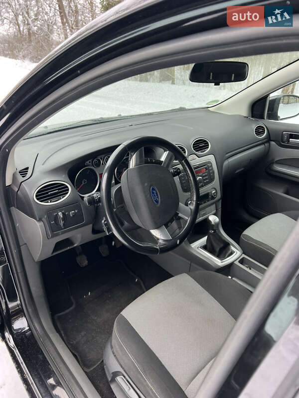 Универсал Ford Focus 2010 в Радехове