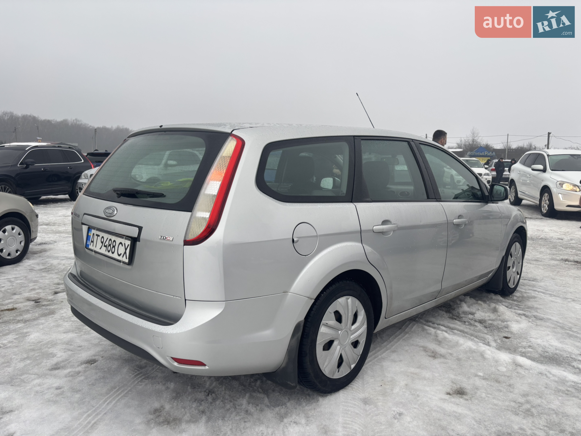 2010 Ford Focus - мініатюра 19