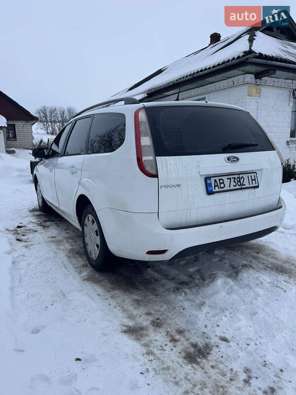 Универсал Ford Focus 2010 в Ободовке фото 5 Универсал Ford Focus 2010 в Ободовке