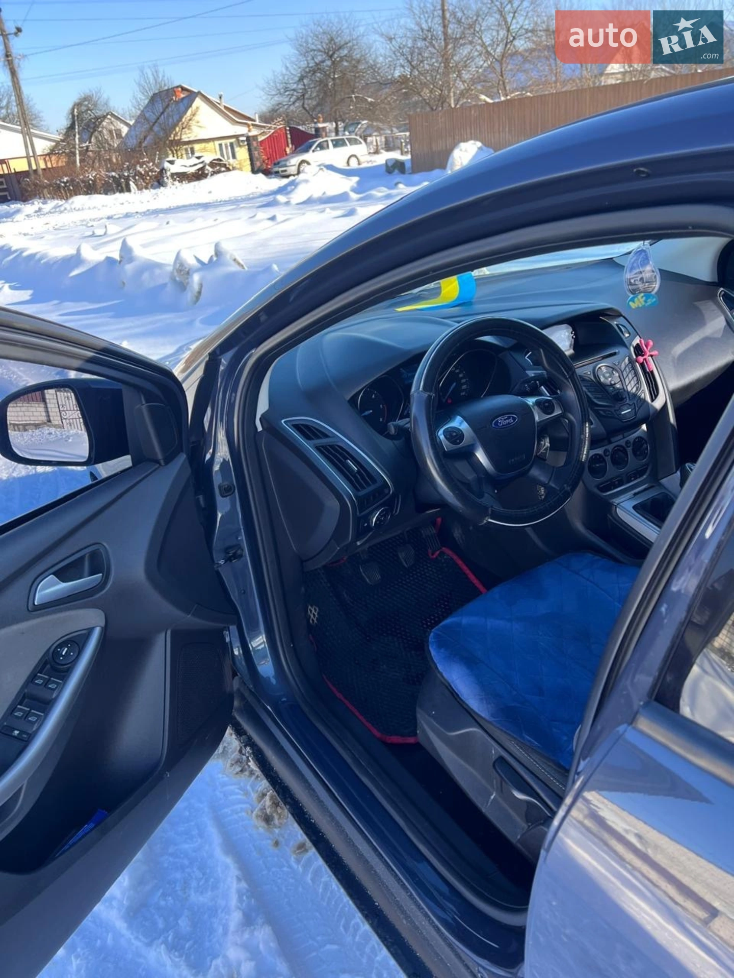 2011 Ford Focus - мініатюра 12