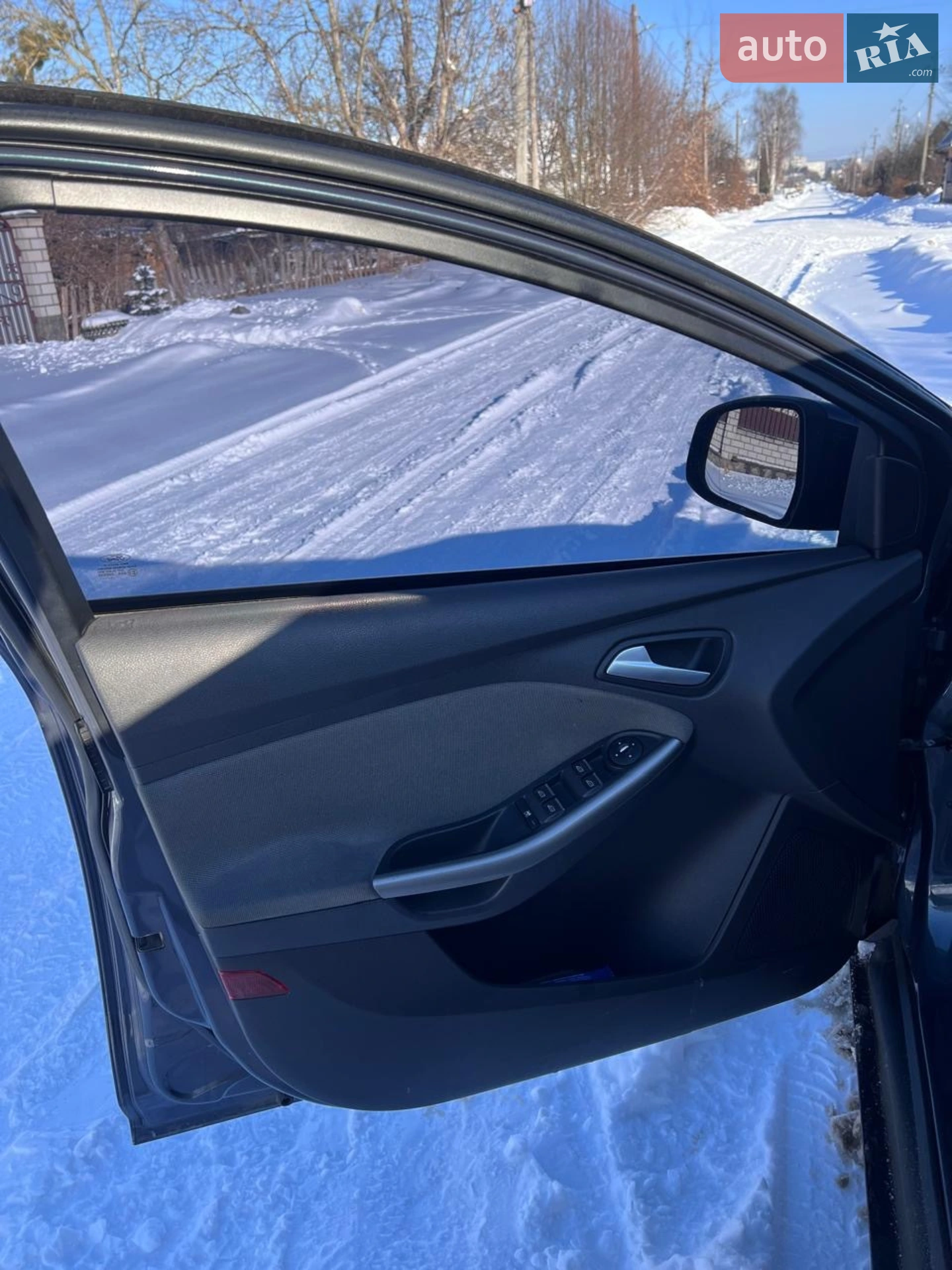 2011 Ford Focus - мініатюра 15