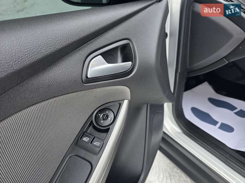 Універсал Ford Focus 2013 в Хмельницькому фото 36 Універсал Ford Focus 2013 в Хмельницькому