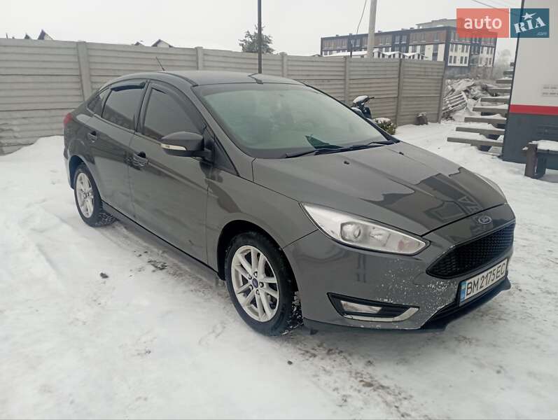 Седан Ford Focus 2016 в Киеве фото 3 Седан Ford Focus 2016 в Киеве
