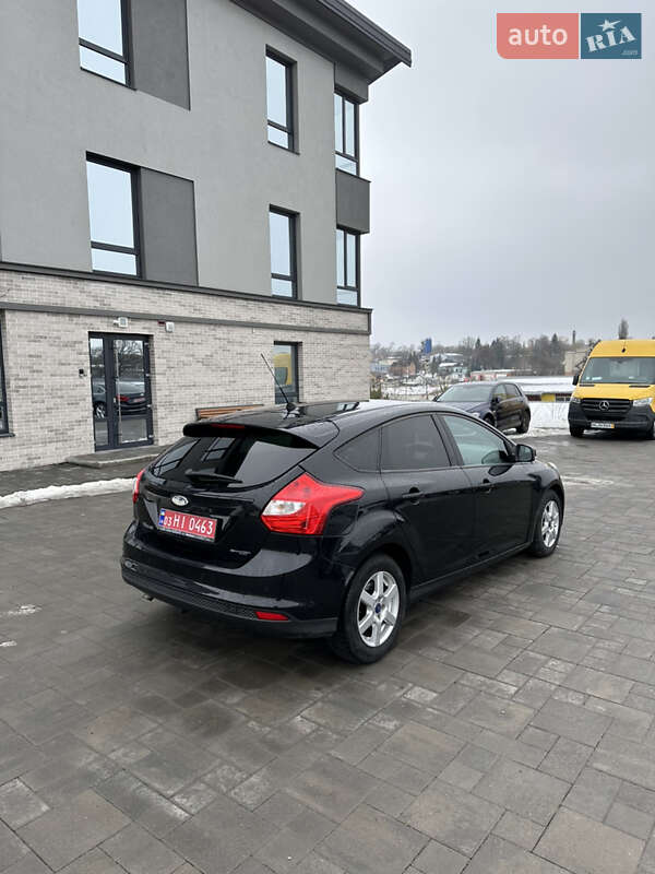 Хетчбек Ford Focus 2011 в Рівному фото 5 Хетчбек Ford Focus 2011 в Рівному