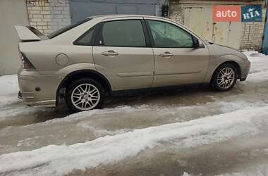 Хэтчбек Ford Focus 2002 в Киеве