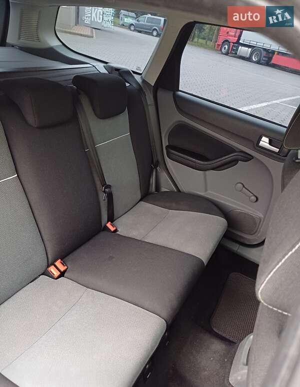 Универсал Ford Focus 2010 в Киеве