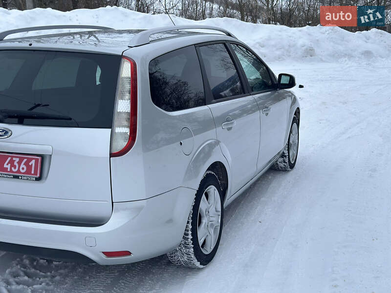 Універсал Ford Focus 2009 в Вишнівці
