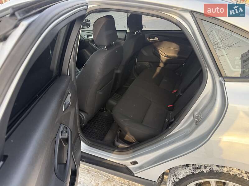 Седан Ford Focus 2016 в Харкові