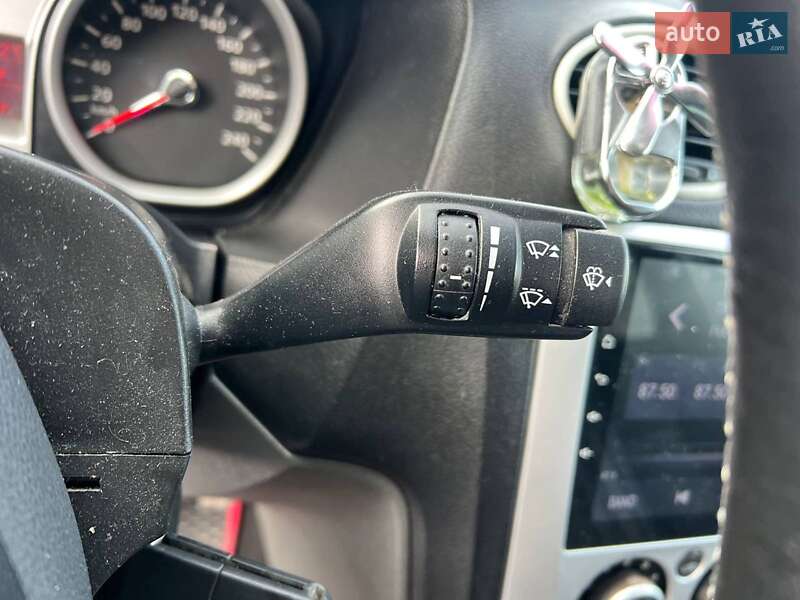 Седан Ford Focus 2008 в Львові фото 22 Седан Ford Focus 2008 в Львові