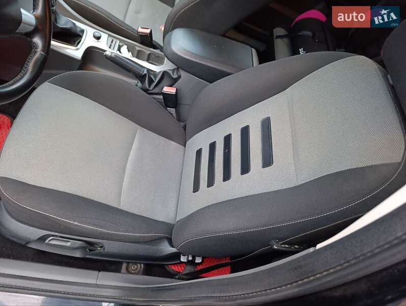 Універсал Ford Focus 2010 в Стрию фото 8 Універсал Ford Focus 2010 в Стрию