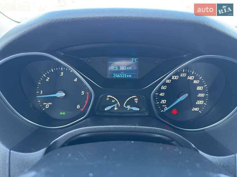 Хетчбек Ford Focus 2012 в Стрию фото 101 Хетчбек Ford Focus 2012 в Стрию