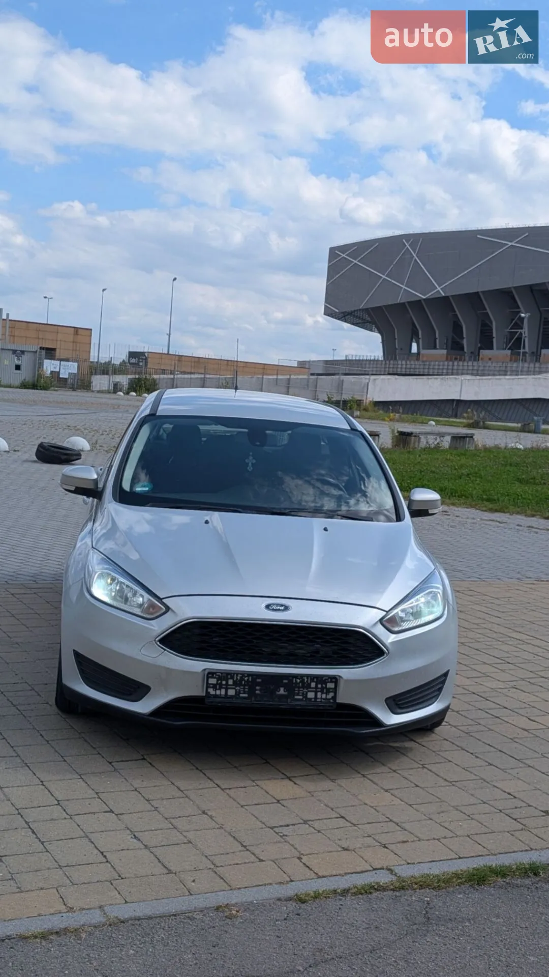 2017 Ford Focus - мініатюра 16
